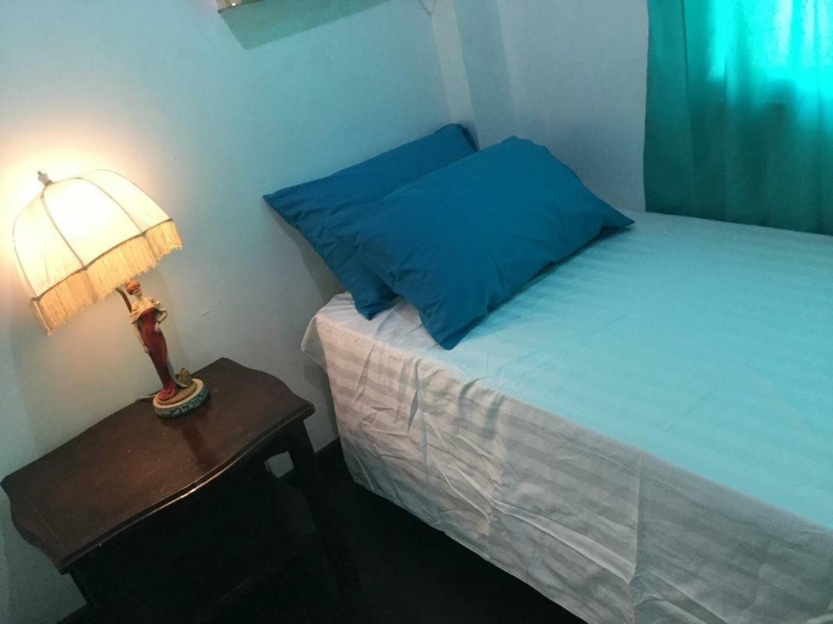 Joyful Island Hostel Мактан Екстериор снимка