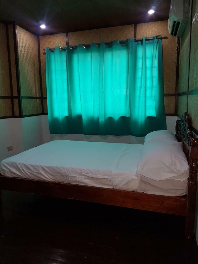 Joyful Island Hostel Мактан Екстериор снимка
